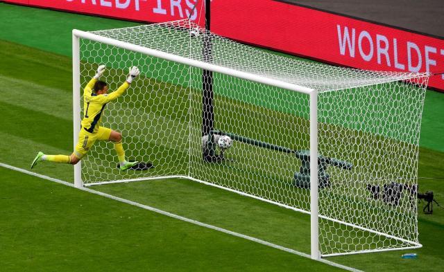 必赢官方网站-【观察】搞笑人人有份！“快乐足球”为何席卷欧洲杯？